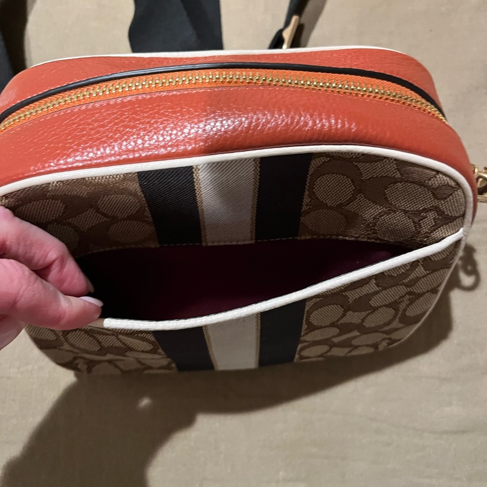 Coach Dempsey Camera Bag - Picture 4 of 4